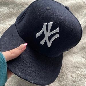 Yankees baseball hat